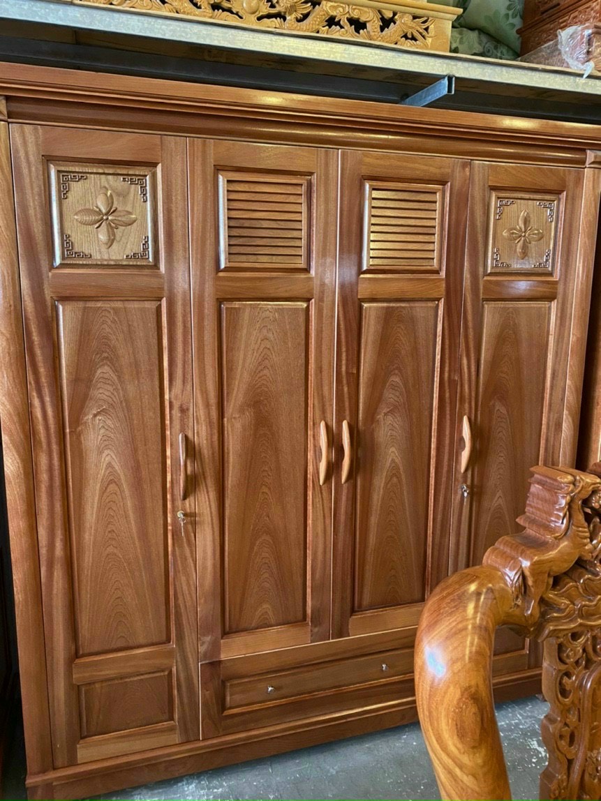 Tủ quần áo mẫu mới gỗ tự nhiên